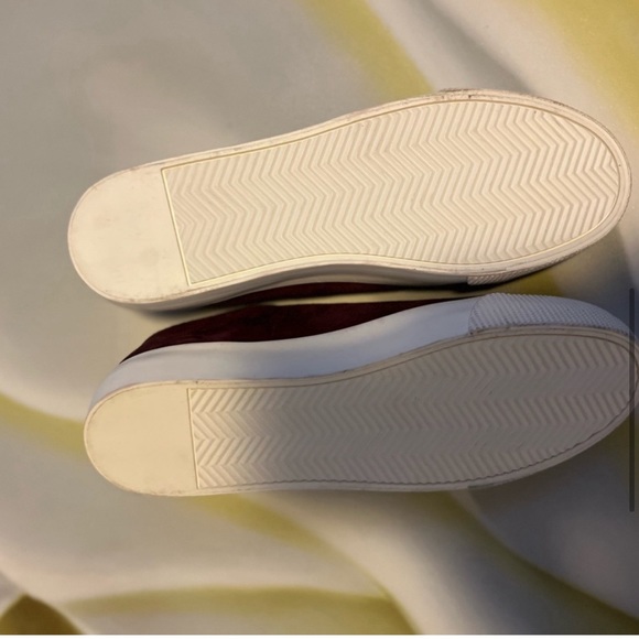 BRAND NEW Ralph Lauren Women's Burgundy Isla Sheep Suede Slip-On Sneaker - Picture 6 of 8